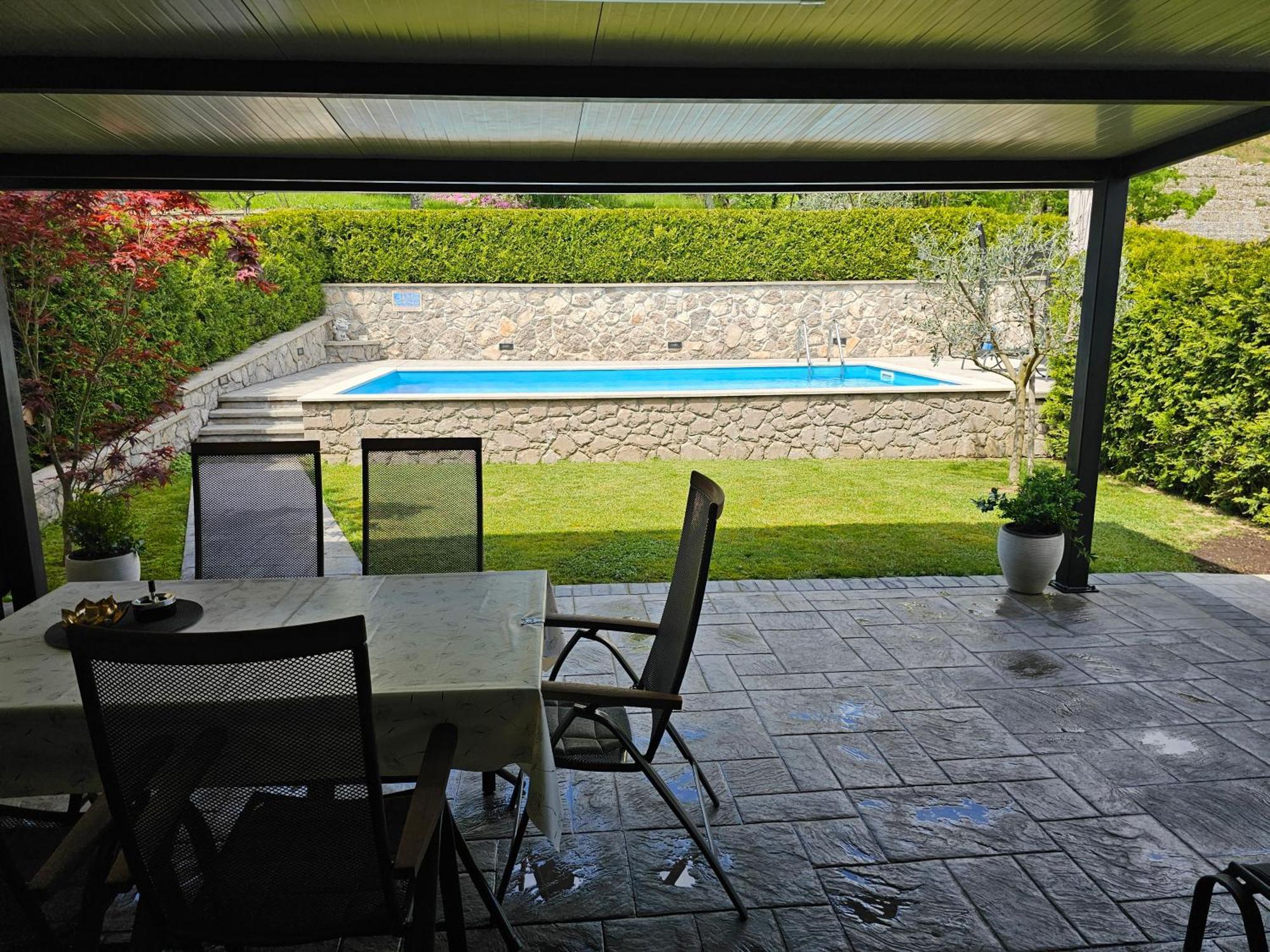 Villa Kos Lupoglav  Екстериор снимка