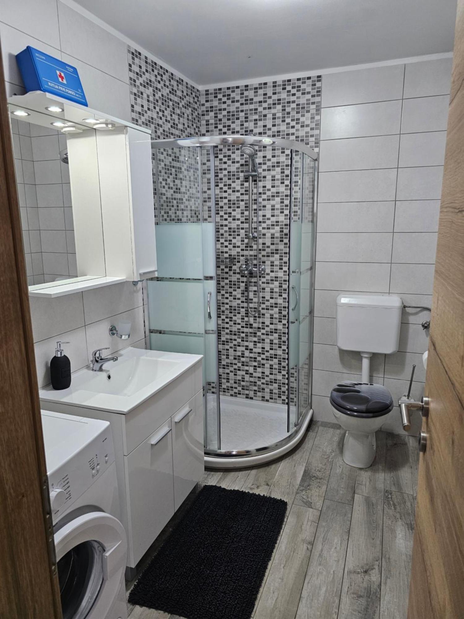 Villa Kos Lupoglav  Екстериор снимка