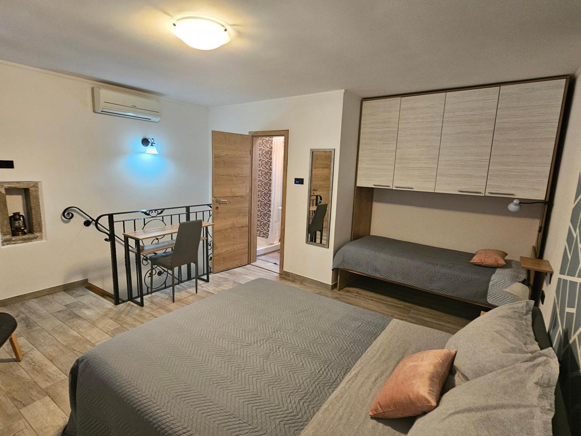 Villa Kos Lupoglav  Екстериор снимка